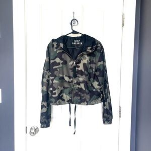 Women’s Lovetree Camo Windbreaker Hooded Jacket size Small